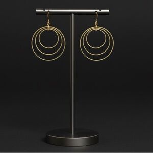 Elegant Gold Triple Circle Hoop Earrings
